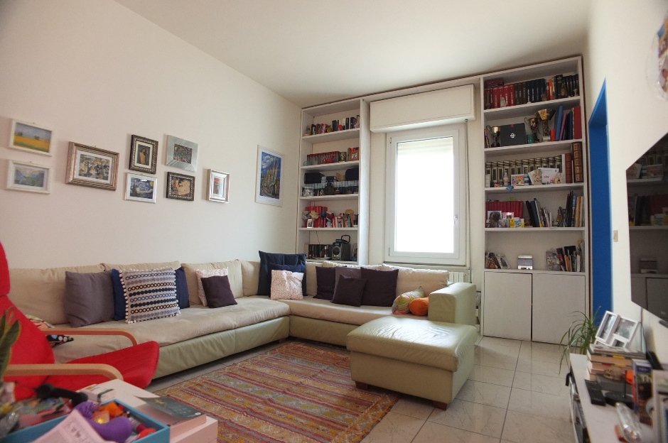 VENDITA CASA A SCHIERA PESARO - ZONA PORTO (SC031)