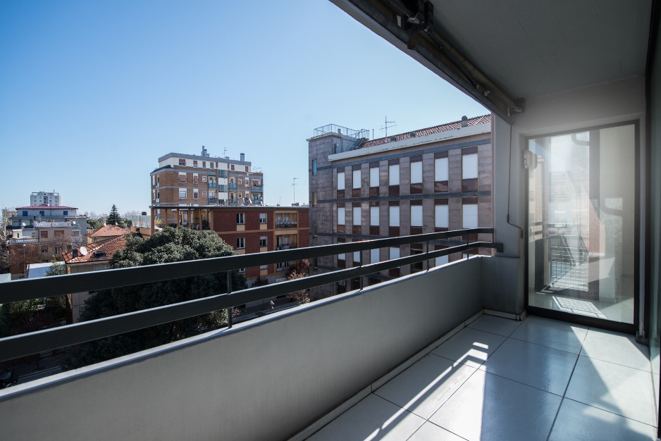 VENDITA ELEGANTE APPARTAMENTO PESARO - ZONA CENTRO (AP029)