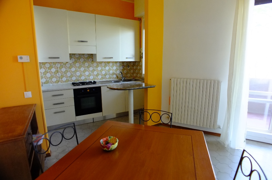 AFFITTO APPARTAMENTO PESARO ZONA MARE (F2-13)