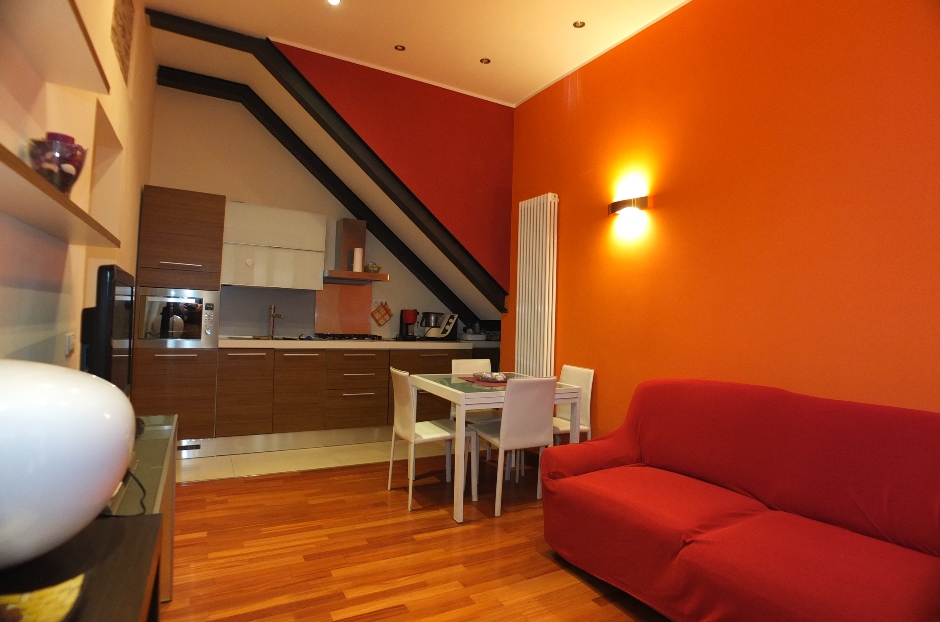 AFFITTO CASA VACANZE PESARO - CENTRO STORICO (R2/13)