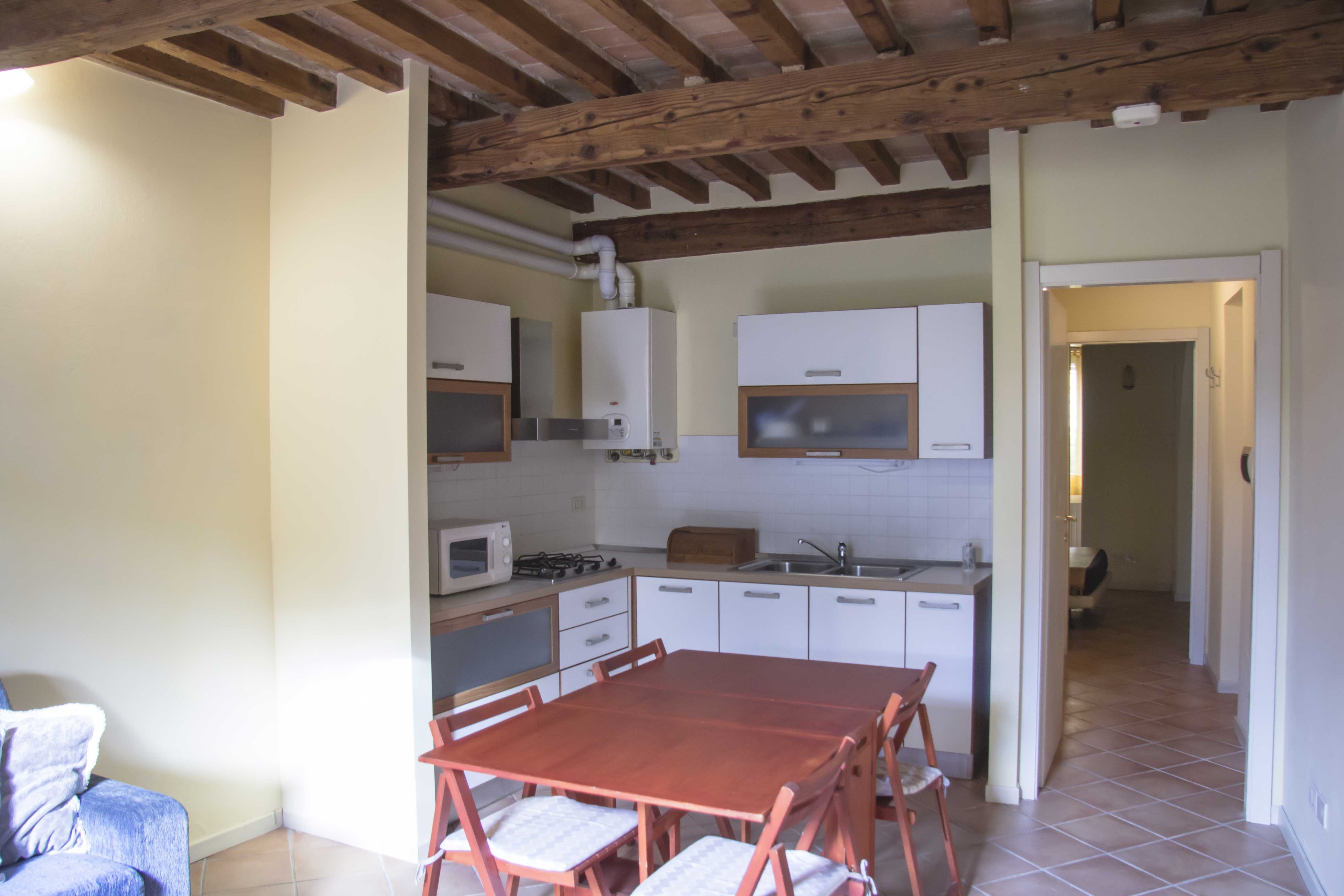 Vendita appartamento ristrutturato in casa a schiera Pesaro - Centro Storico (AP264)