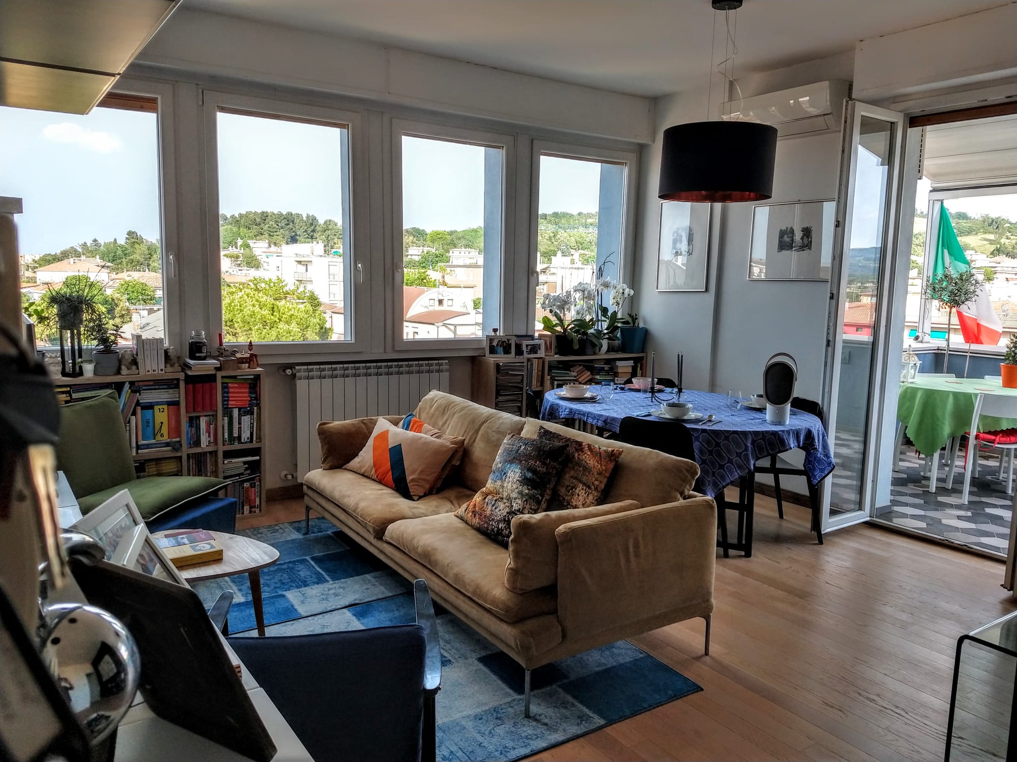 Vendita appartamento con terrazza Pesaro - Zona Loreto (AP404)