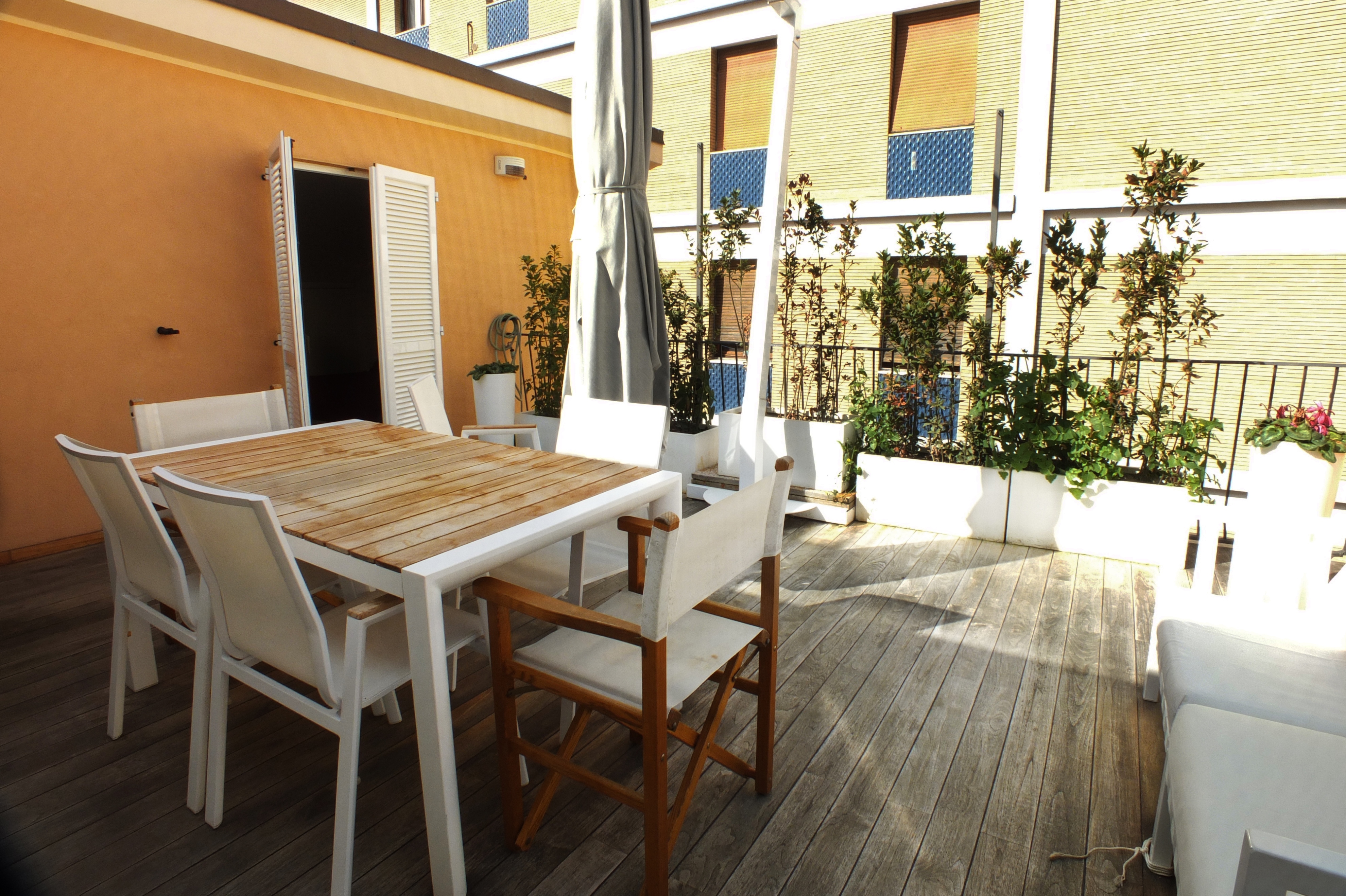 Vendita moderno appartamento con terrazza Pesaro - Zona centro-mare (AP661)