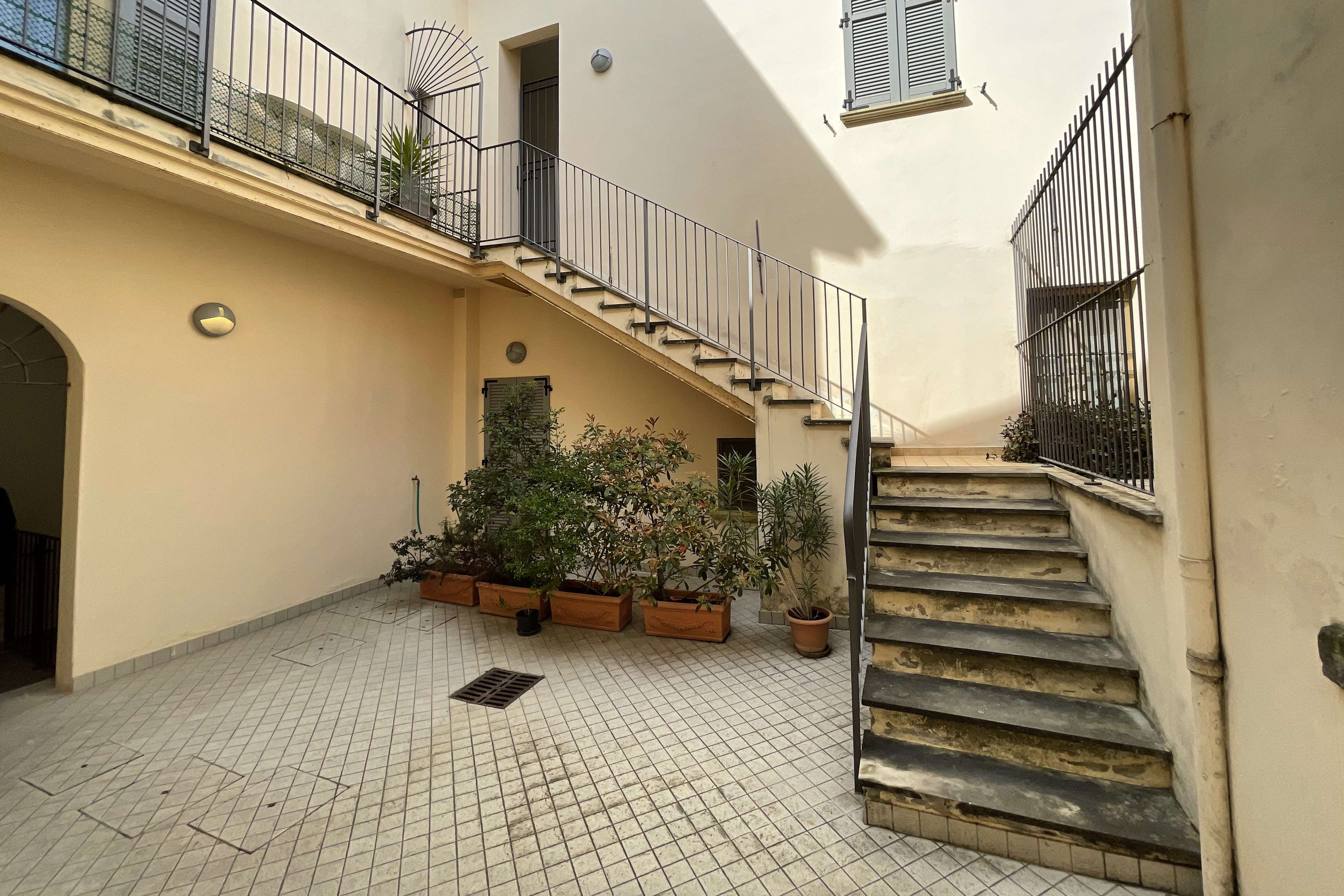 Vendita appartamento locato Pesaro - Zona Centro Storico (AP674)