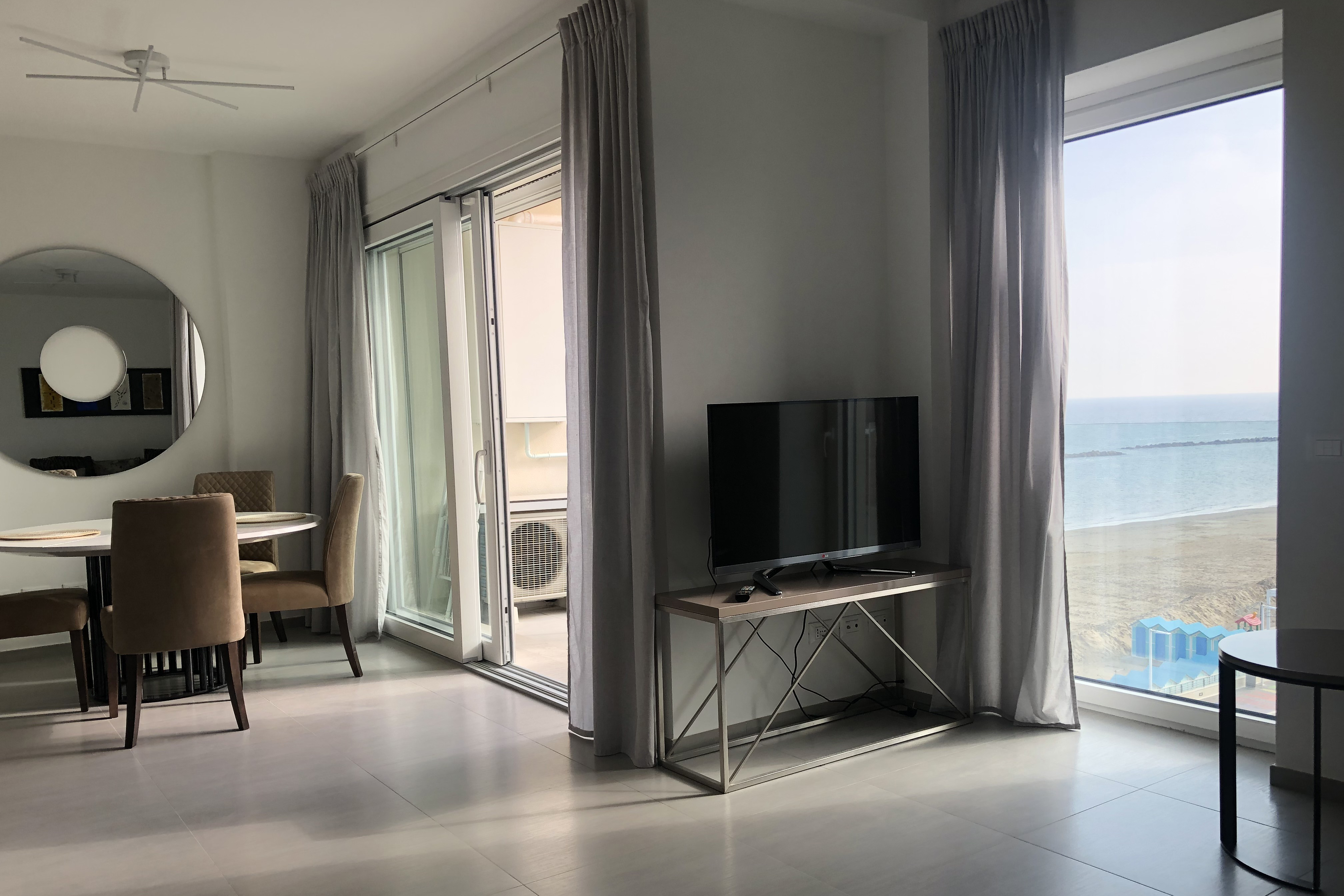 AFFITTO TRANSITORIO APPARTAMENTO PESARO - ZONA MARE (M1-5)