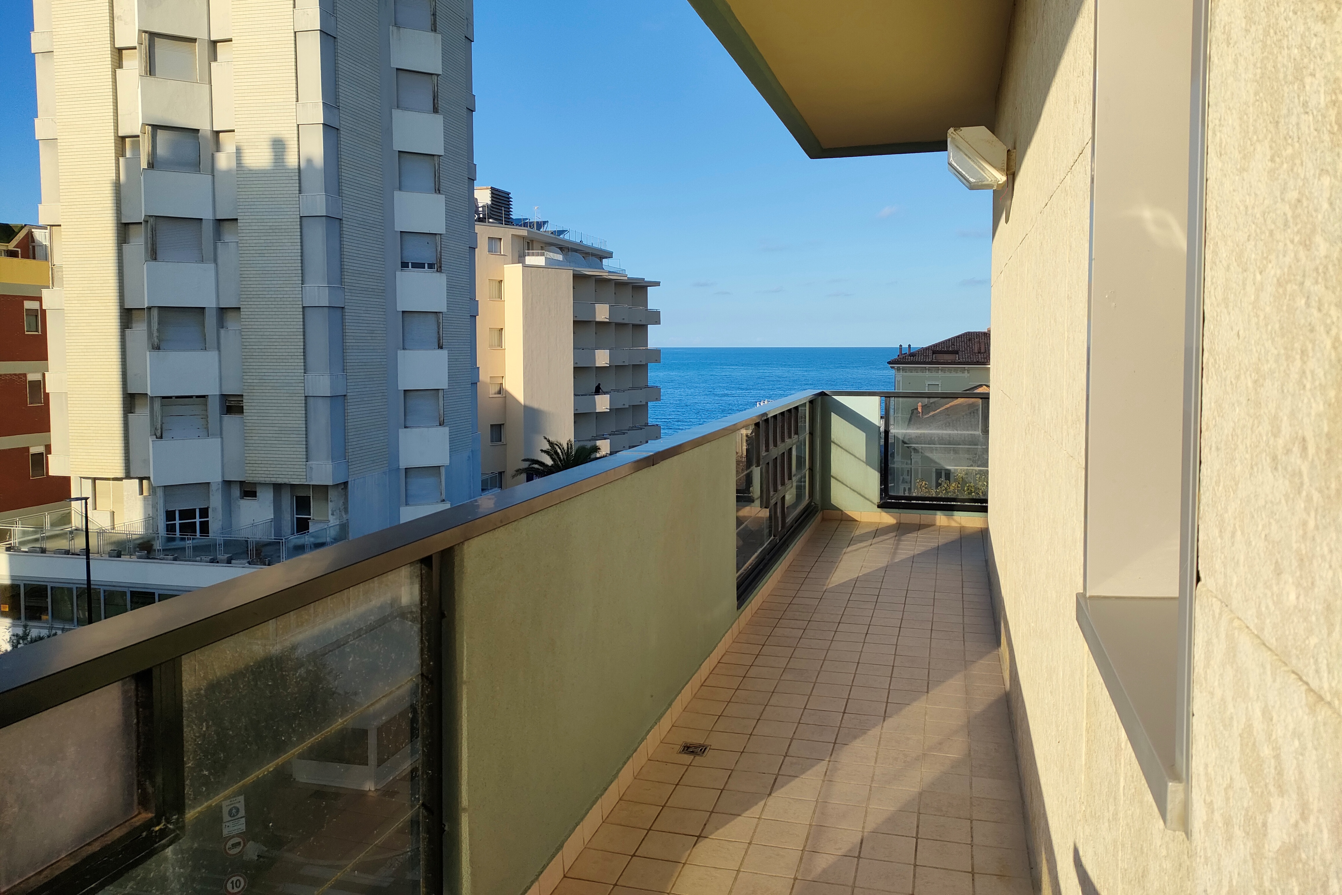 AFFITTO APPARTAMENTO PESARO - ZONA MARE (M2/49)