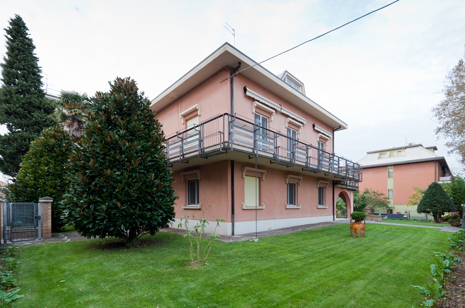 Vendita villa Pesaro - zona Loreto (VI005)