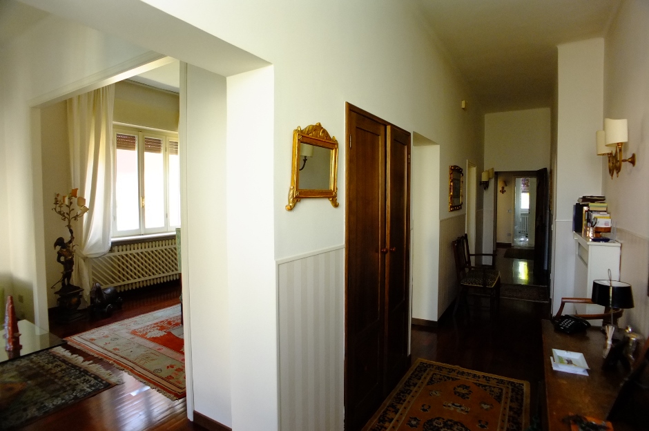 Vendita appartamento indipendente Pesaro - zona mare (IN022)