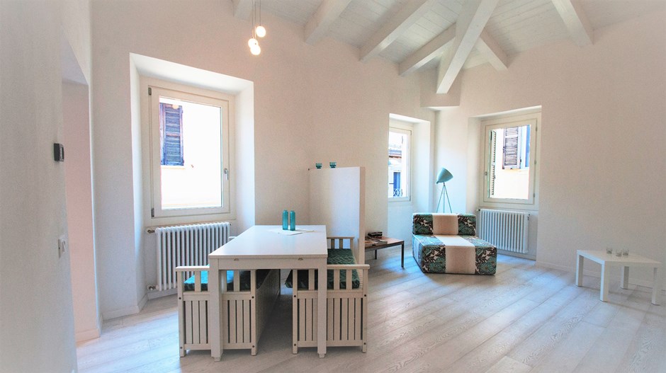 Vendita simil-loft Pesaro - zona centro storico (AP173)
