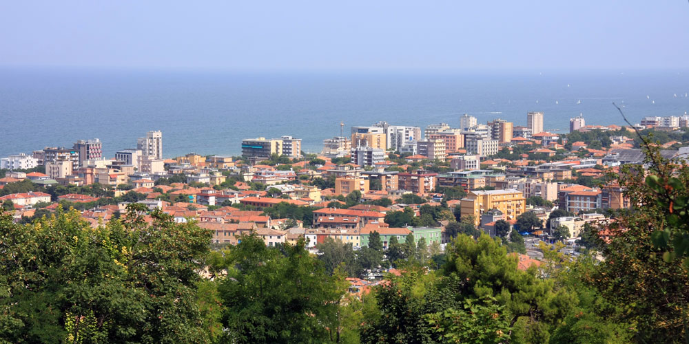 AFFITTO APPARTAMENTO PESARO - ZONA CENTRO STORICO (AT61)