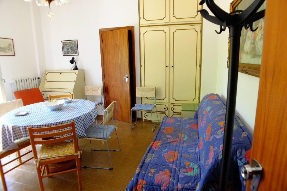 AFFITTO APPARTAMENTO PESARO - ZONA MARE (AT52)