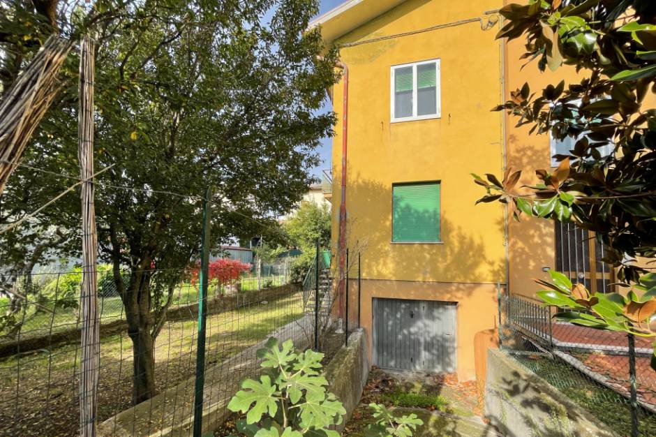  Vendita casa bifamiliare Pesaro - zona Case Bruciate (IN122)