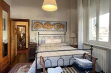 Vendita appartamento con scoperto esclusivo e parcheggio Pesaro - Zona mare (IN721)
