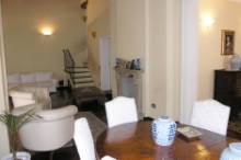 Vendita elegante appartamento in villino bifamiliare Pesaro - Zona mare (IN210)