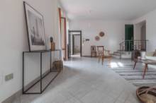 Vendita ampio ed esclusivo appartamento su Via Branca Pesaro - Zona centro storico (AP743)
