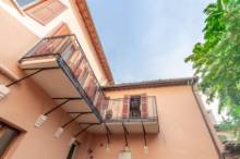 Vendita ampio ed esclusivo appartamento su Via Branca Pesaro - Zona centro storico (AP743)