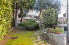 Vendita villa con ampio giardino Pesaro - Zona Soria (VI735)