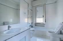 Vendesi signorile appartamento Pesaro - Zona mare (AP160)