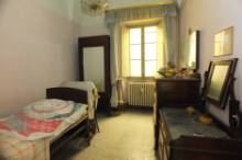 Vendita ampio appartamento con garage in palazzo storico Pesaro - Zona centro storico (AP768)