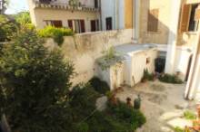 Vendita ampio appartamento con garage in palazzo storico Pesaro - Zona centro storico (AP768)