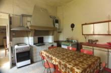 Vendita ampio appartamento con garage in palazzo storico Pesaro - Zona centro storico (AP768)