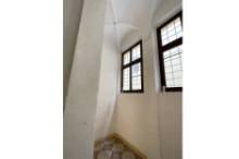 Vendita ampio appartamento con garage in palazzo storico Pesaro - Zona centro storico (AP768)