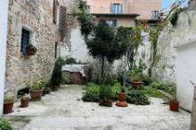 Vendita ampio appartamento con garage in palazzo storico Pesaro - Zona centro storico (AP768)
