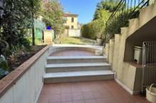 Vendita appartamento indipendente con terrazzo e giardino esclusivi Pesaro - Zona centro-mare (AP784)