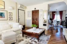 Vendita recente attico con terrazzo Pesaro - Zona centro-Carducci (AP787)