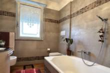 Vendita recente attico con terrazzo Pesaro - Zona centro-Carducci (AP787)