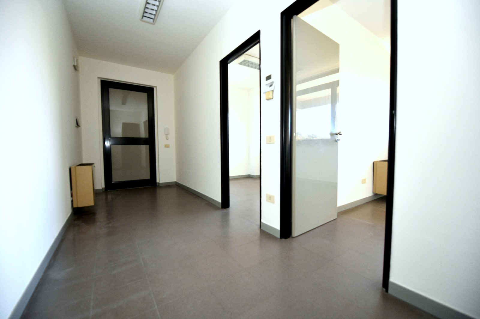 Affitto ufficio Pesaro - Zona centro lato porto (UF-9)