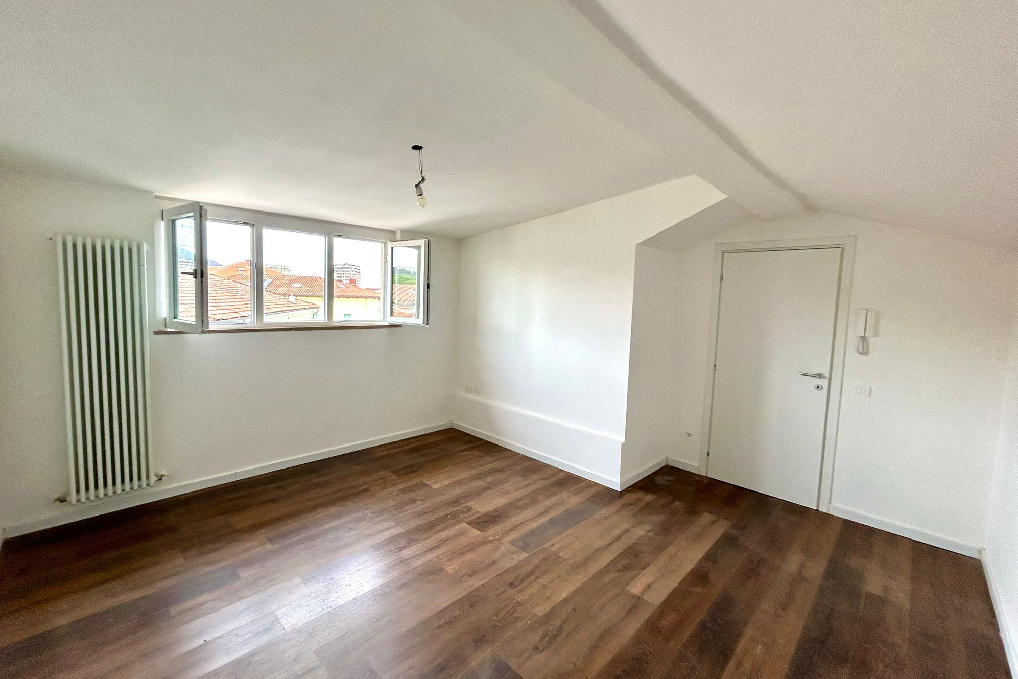 Vendita appartamento ristrutturato Pesaro - zona mare-porto (AP925)