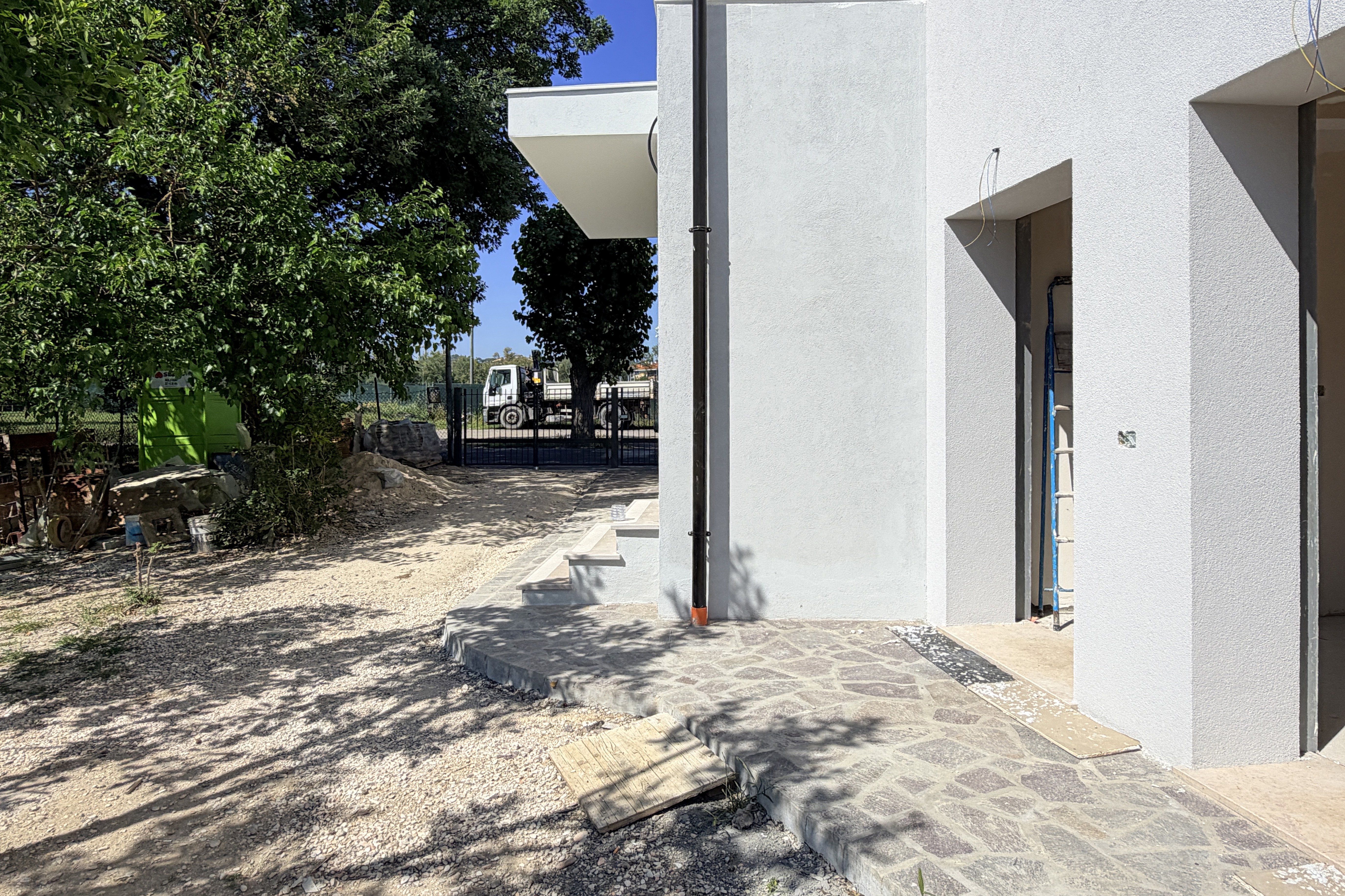 Vendita appartamento indipendente Pesaro con garage - Zona Pantano (AP950)
