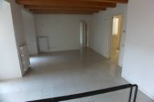AFFITTO APPARTAMENTO RISTRUTTURATO PESARO - ZONA CENTRO STORICO (AT-161)