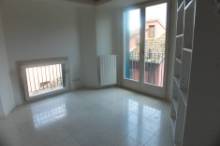 AFFITTO APPARTAMENTO RISTRUTTURATO PESARO - ZONA CENTRO STORICO (AT-161)