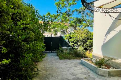  Vendita pregevole villino Pesaro - Zona mare (VI732)