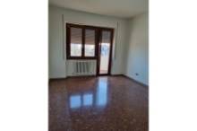 AFFITTO APPARTAMENTO NON ARREDATO PESARO - ZONA CENTRO-MARE (AQ-28)