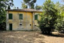 Vendita villa padronale con terreno Pesaro - Zona Candelara (RC742)