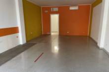 Vendita negozio Pesaro - Zona Muraglia (NE200)