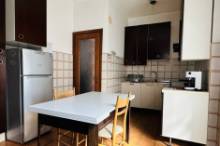 Vendita appartamento con ampio terrazzo Pesaro - zona centro-mare (AP833)