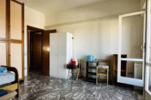 Vendita appartamento con ampio terrazzo Pesaro - zona centro-mare (AP833)