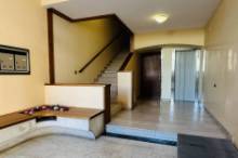 Vendita appartamento con ampio terrazzo Pesaro - zona centro-mare (AP833)