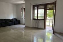 Vendesi ampio appartamento Pesaro - Zona centro-mare (AP837)