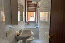 Vendesi ampio appartamento Pesaro - Zona centro-mare (AP837)
