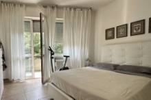 Affitto ampio appartamento con garage Pesaro - Zona mare (AQ25)