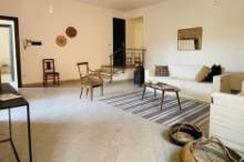 Vendita ampio ed esclusivo appartamento su Via Branca Pesaro - Zona centro storico (AP878)
