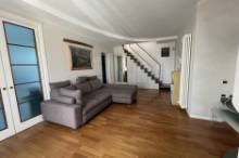 Vendita attico con vista mare - Pesaro Zona mare (AP736)