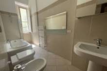 AFFITTO APPARTAMENTO SEMIARREDATO ZONA MARE AT-9