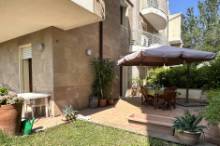 Vendita appartamento con ampio scoperto Pesaro - Zona Pantano (AP877)