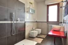 Vendita appartamento con ampio scoperto Pesaro - Zona Case Bruciate (AP889)